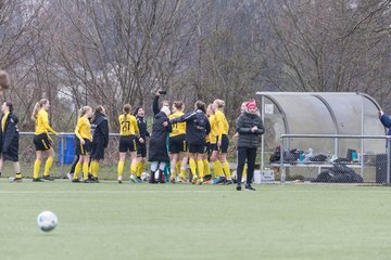 Bild 495 - F SSC Hagen Ahrensburg - SV Frisia Risum-Lindholm : Ergebnis: 1:2